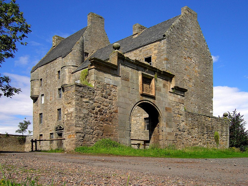 Highlands, Midhope_Castle